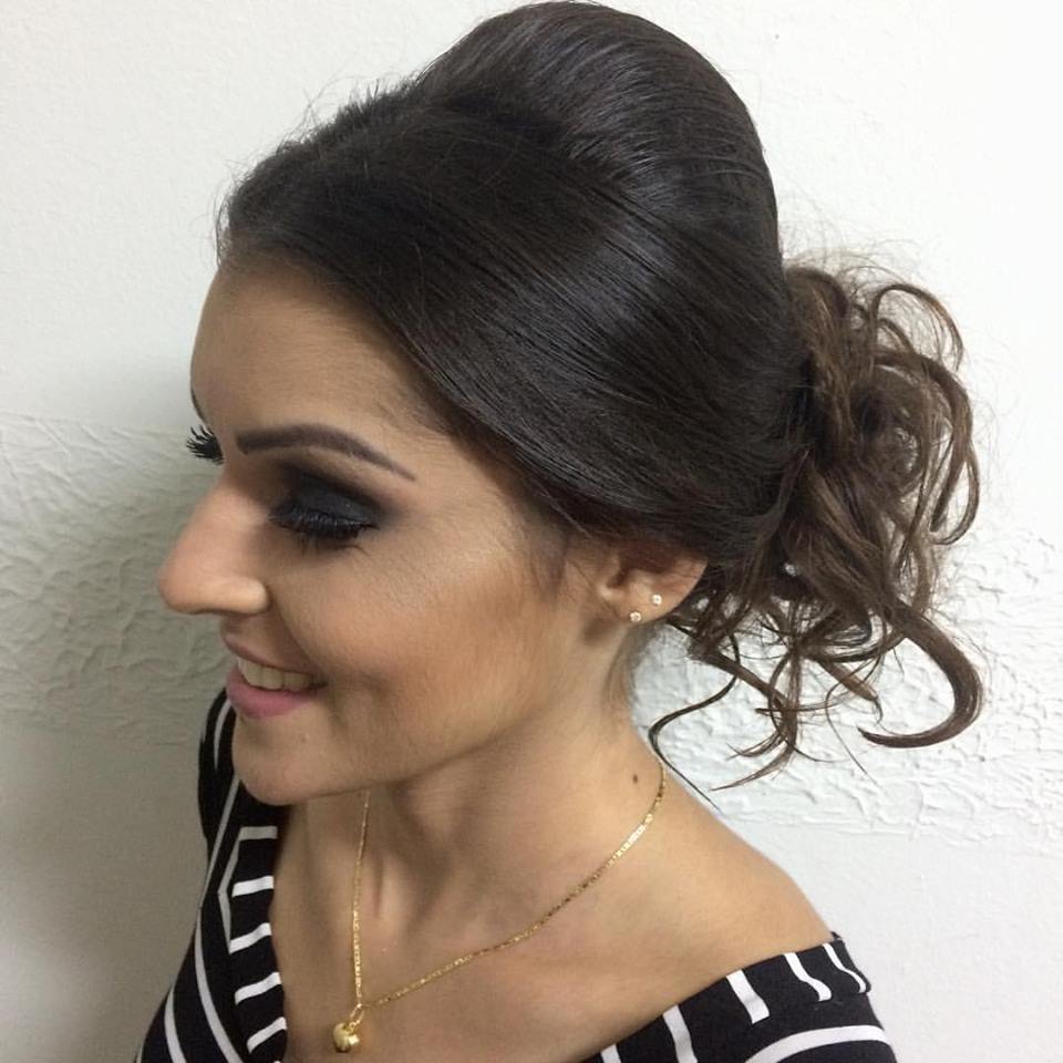Otimo penteado para quem é moderno .  cabelo cabeleireiro(a) maquiador(a)