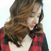 Morena iluminada, Hair coutourn