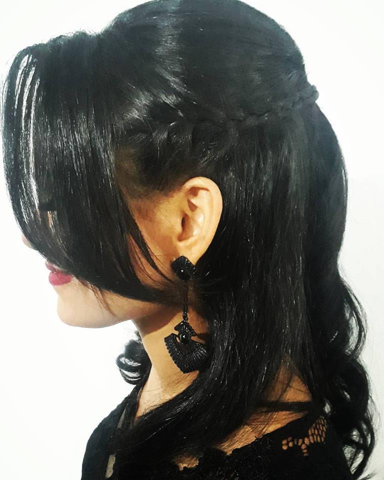 Penteado Semi Preso

#penteado #hair #hairstyle #peinado  cabelo maquiador(a)