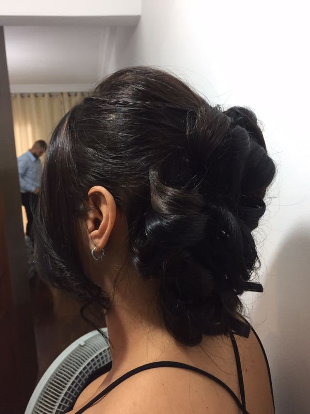 Penteado  Preso - Madrinha Casamento   cabelo cabeleireiro(a) maquiador(a)