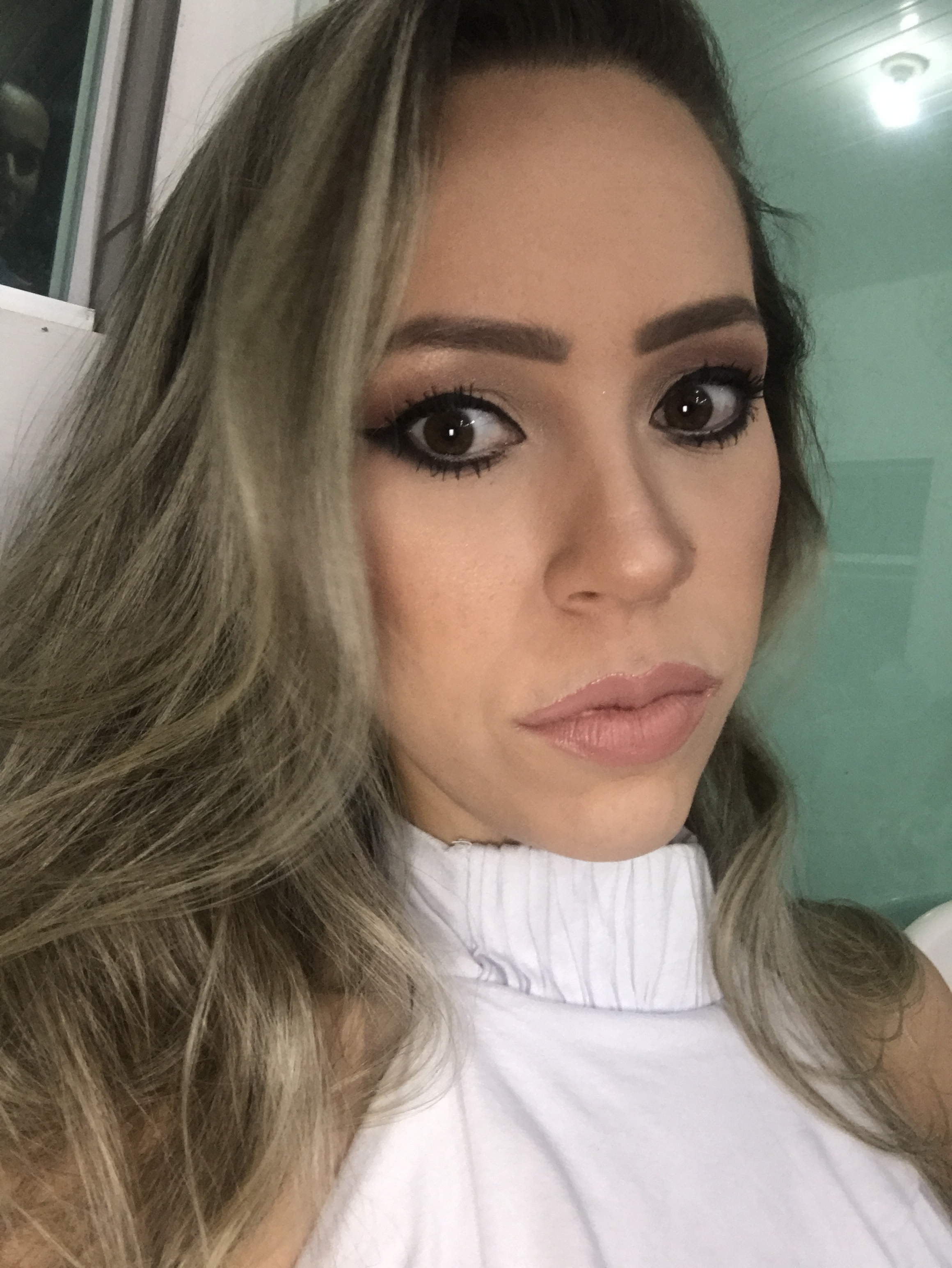 Make para Noite em Noronha. Make e Hair  maquiagem maquiador(a) cabeleireiro(a)