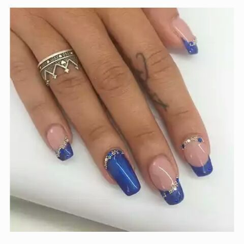unha designer de sobrancelhas depilador(a) recepcionista manicure e pedicure outros