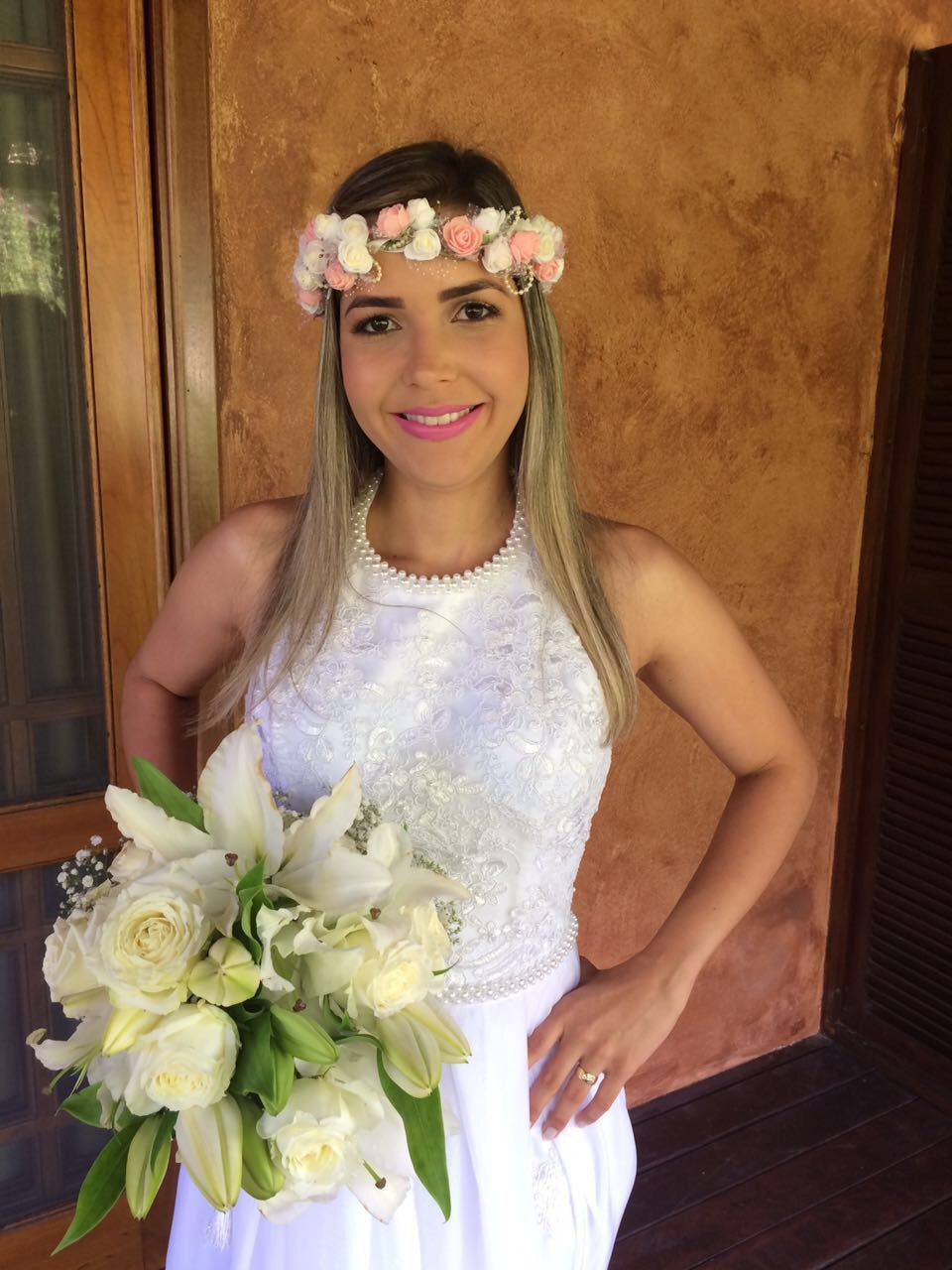 Bela em Noronha. Casamento em Fernando de Noronha. Make e Hair.  maquiagem maquiador(a) cabeleireiro(a)