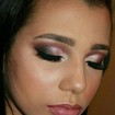 Maquiagem para debutante mas serve também pra qualquer outra ocasião. 