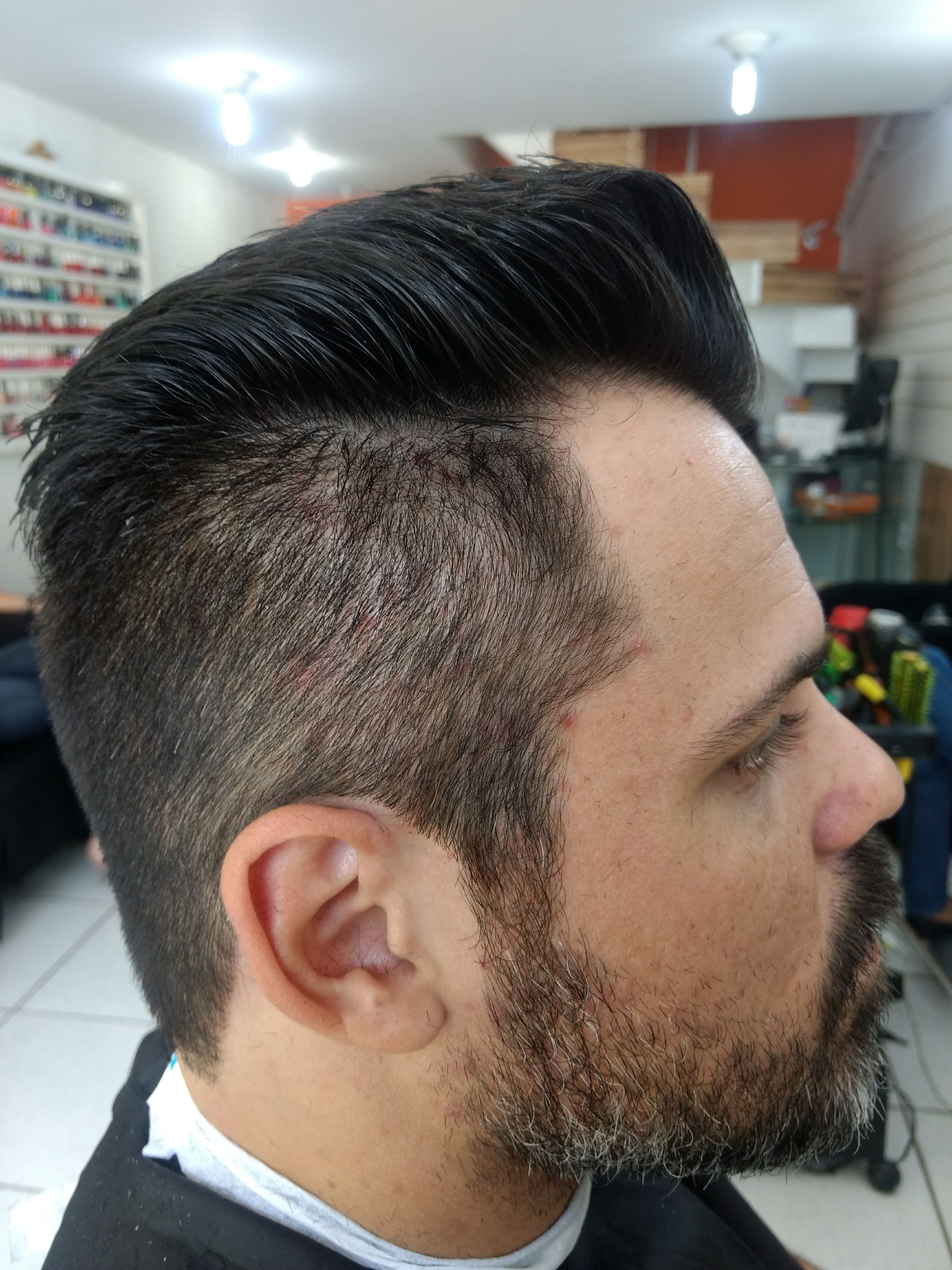 cabelo barbeiro(a) cabeleireiro(a)