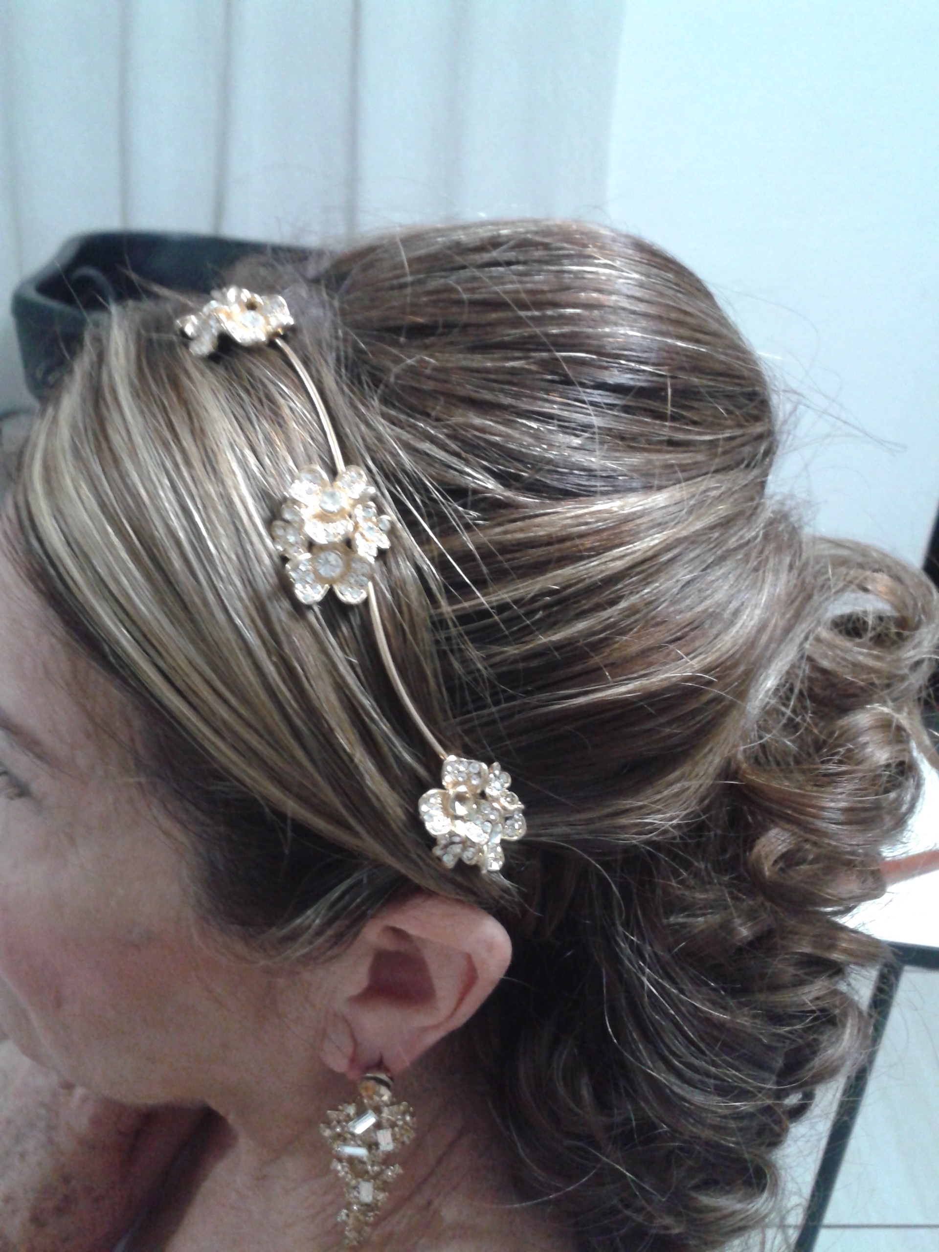 Penteado da noiva cabelo cabeleireiro(a) manicure e pedicure
