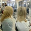 Desejo: Loiro Sofisticado
Mechas invertidas + raiz esfumada + mais correção de cor + tratamento com Inforcer.
Resultado: Elegância, naturalidade e força.