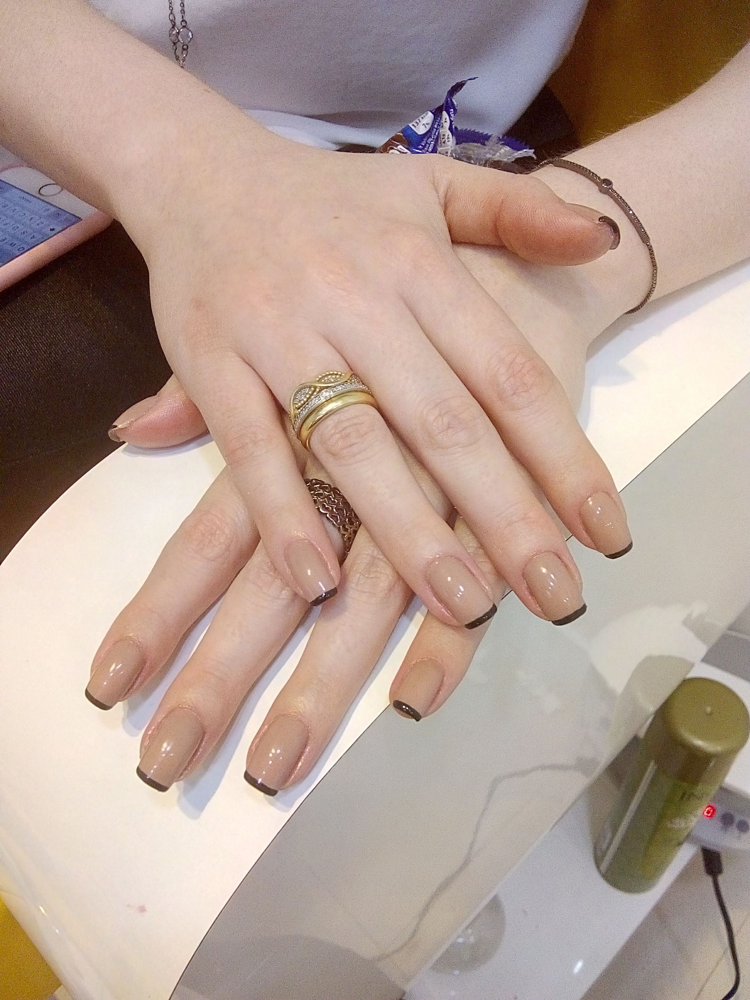 Esmaltação francesinha 
Nude/preto manicure e pedicure manicure e pedicure manicure e pedicure manicure e pedicure manicure e pedicure manicure e pedicure