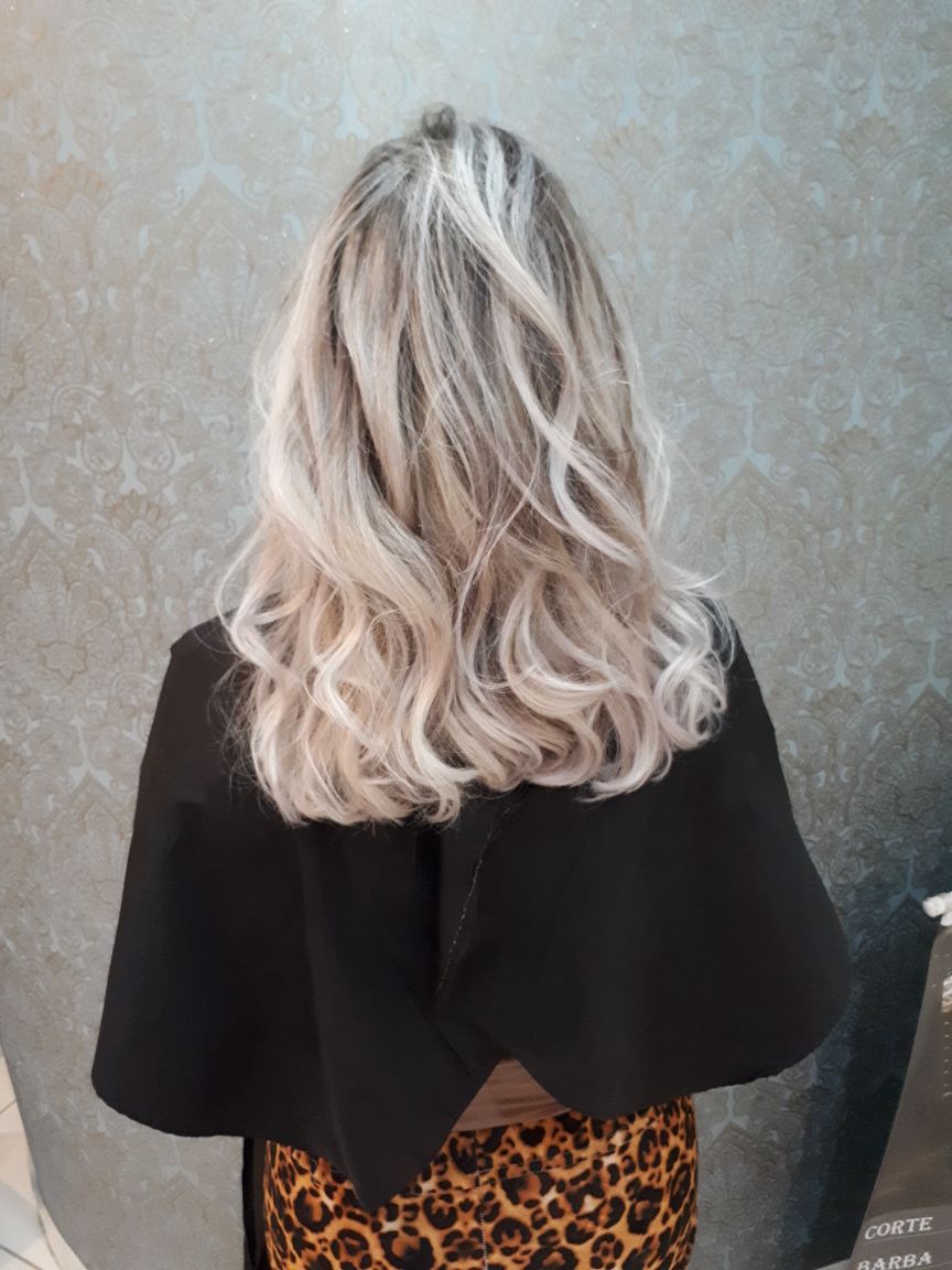 cabelo cabeleireiro(a) maquiador(a)