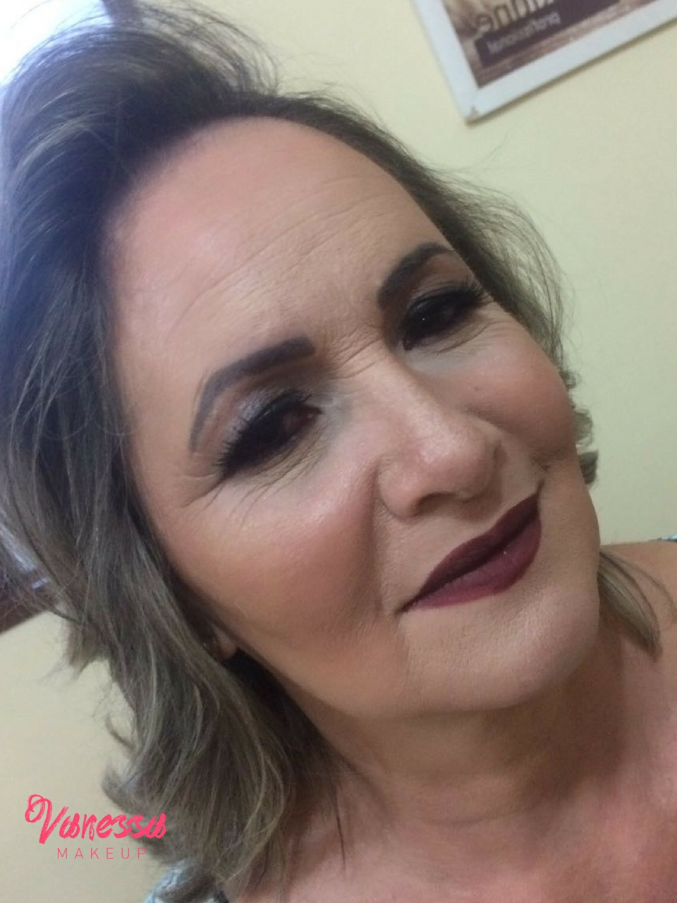 Maquiagem elaborada em pele madura. maquiagem maquiador(a)