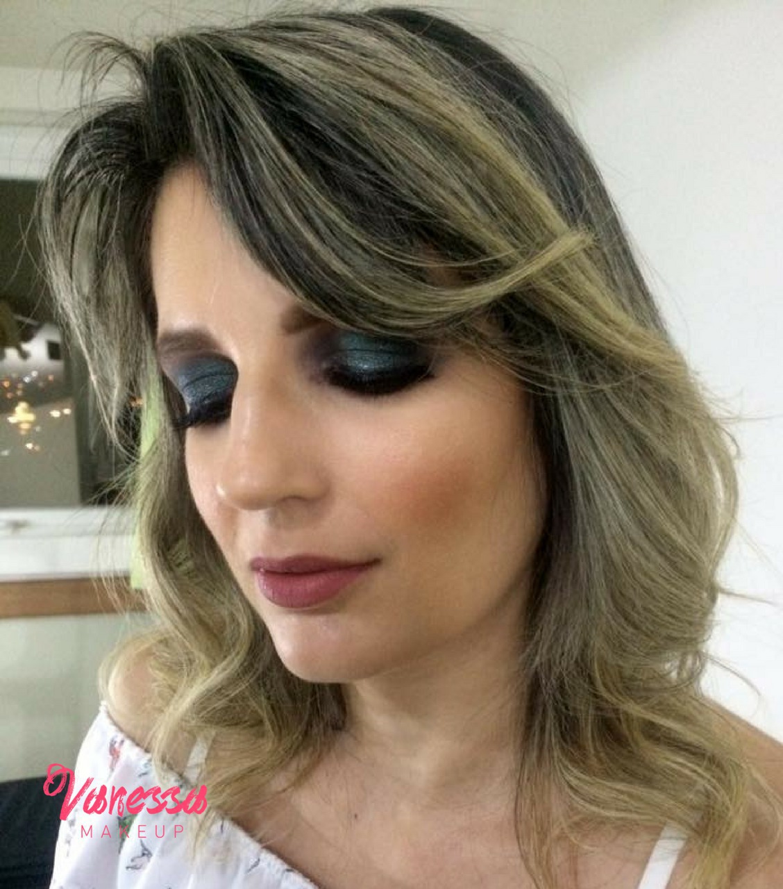 Maquiagem elaborada, Blue Brown. maquiagem maquiador(a)