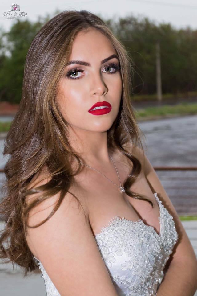 Maquiagem de noiva. maquiagem maquiador(a)