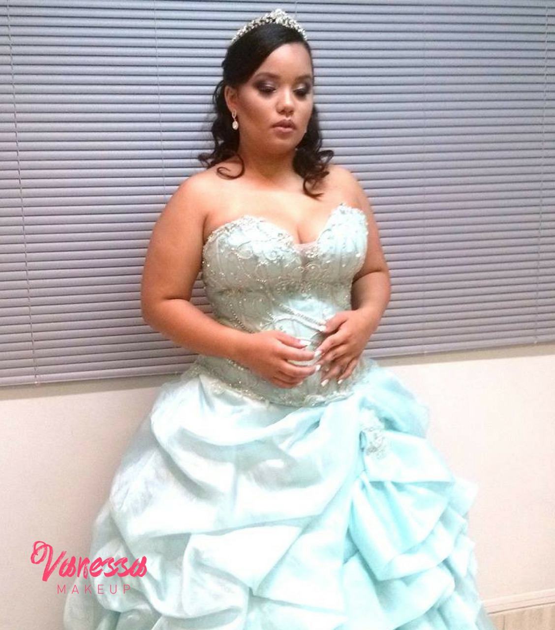 Maquiagem de debutante. maquiagem maquiador(a)