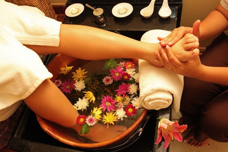 SPA Pés & Mãos
Hidratação e renovação para pés e mãos estética esteticista