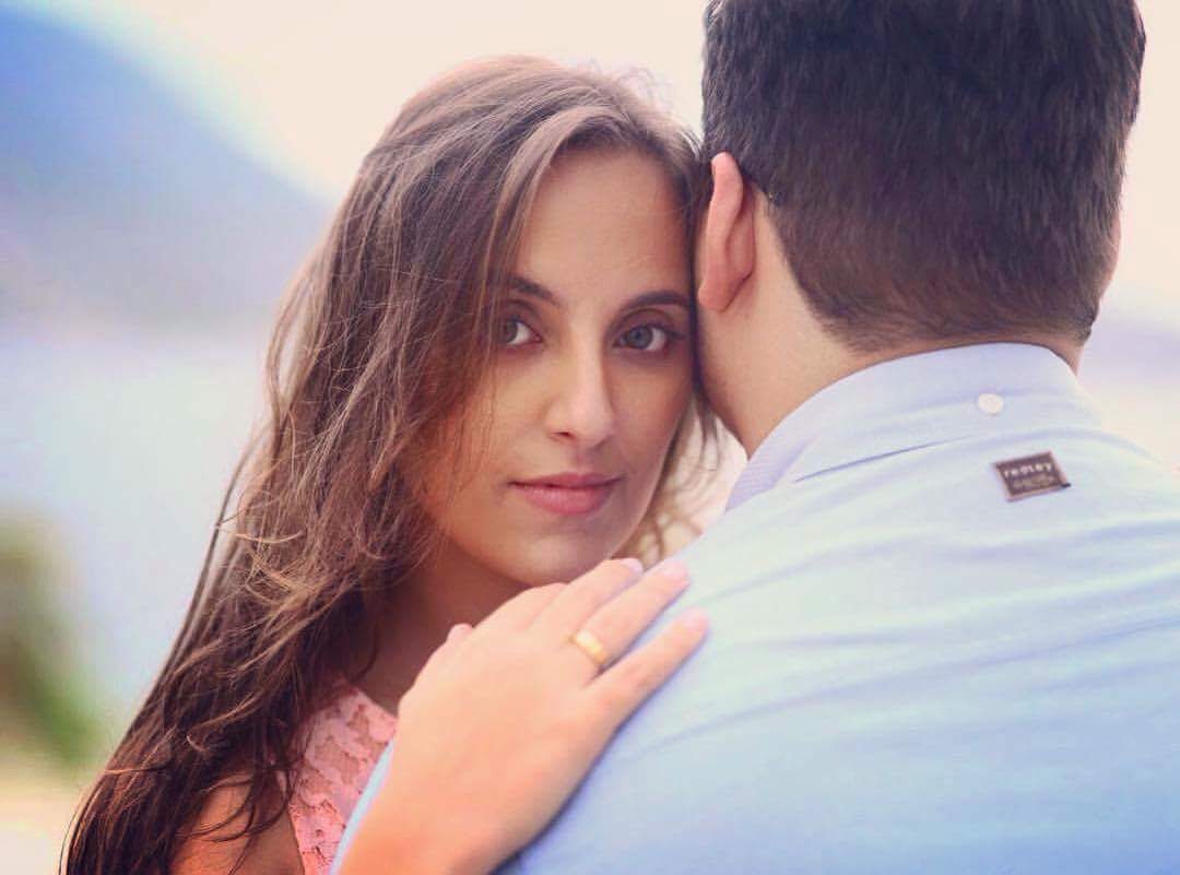 Editorial Pré Casamento
Camila e Gabriel Monteiro

#prewedding #wedding #casamento #photoshoot #couple #bride #noiva #mua #makeup #makeupartist #makeupartistbr #makeupbr #maquiagembrasil #maquiagem #maquiadora  maquiagem maquiador(a)