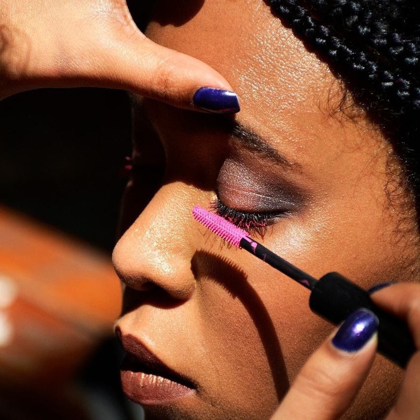 Ensaio fotográfico para a Marca Aurora
Modelo Paula Rosa
Fotos Bianca Oliveira
Beleza assinada por mim

#mua #makeupartist #makeupartistbr #photoshoot #editorial #models #useaurora #fashion #moda #maquiagem #beauty #kryolan maquiagem maquiador(a)