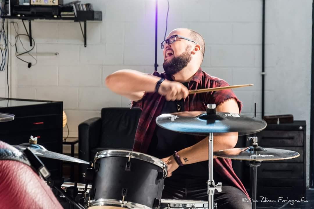 Ensaio Fotográfico para o Clipe da Banda Lemak
Foto Vicc Alvez
Beleza assinada por mim

#manmakeup #menmakeup #lemak #viccalvezfotografia #mua #makeupartist #makeupartistbr #maquiadora #maquiagem #maquiagemx #maquiagembrasil #beauty #beleza #universodamaquiagem #tblogs #urbandecay #kryolan #smashbox #mufe #vult #mac #guerlain #benefit #makeup #catherinehill maquiagem maquiador(a)