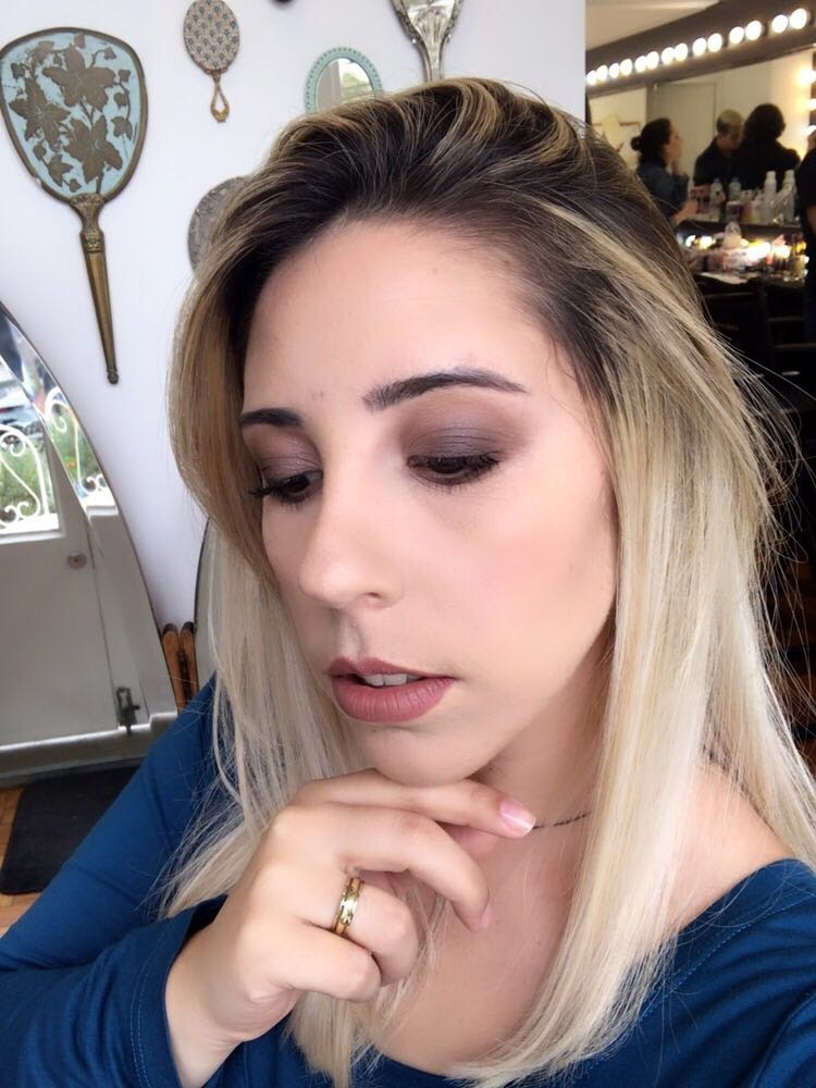 Modelo Cintia Torri
Beleza assinada por mim

#popart #mua #makeupartist #makeupartistbr #maquiadora #maquiagem #maquiagemx #maquiagembrasil #beauty #beleza #universodamaquiagem #tblogs #urbandecay #kryolan #smashbox #mufe #vult #mac #guerlain #benefit #makeup #catherinehill maquiagem maquiador(a)