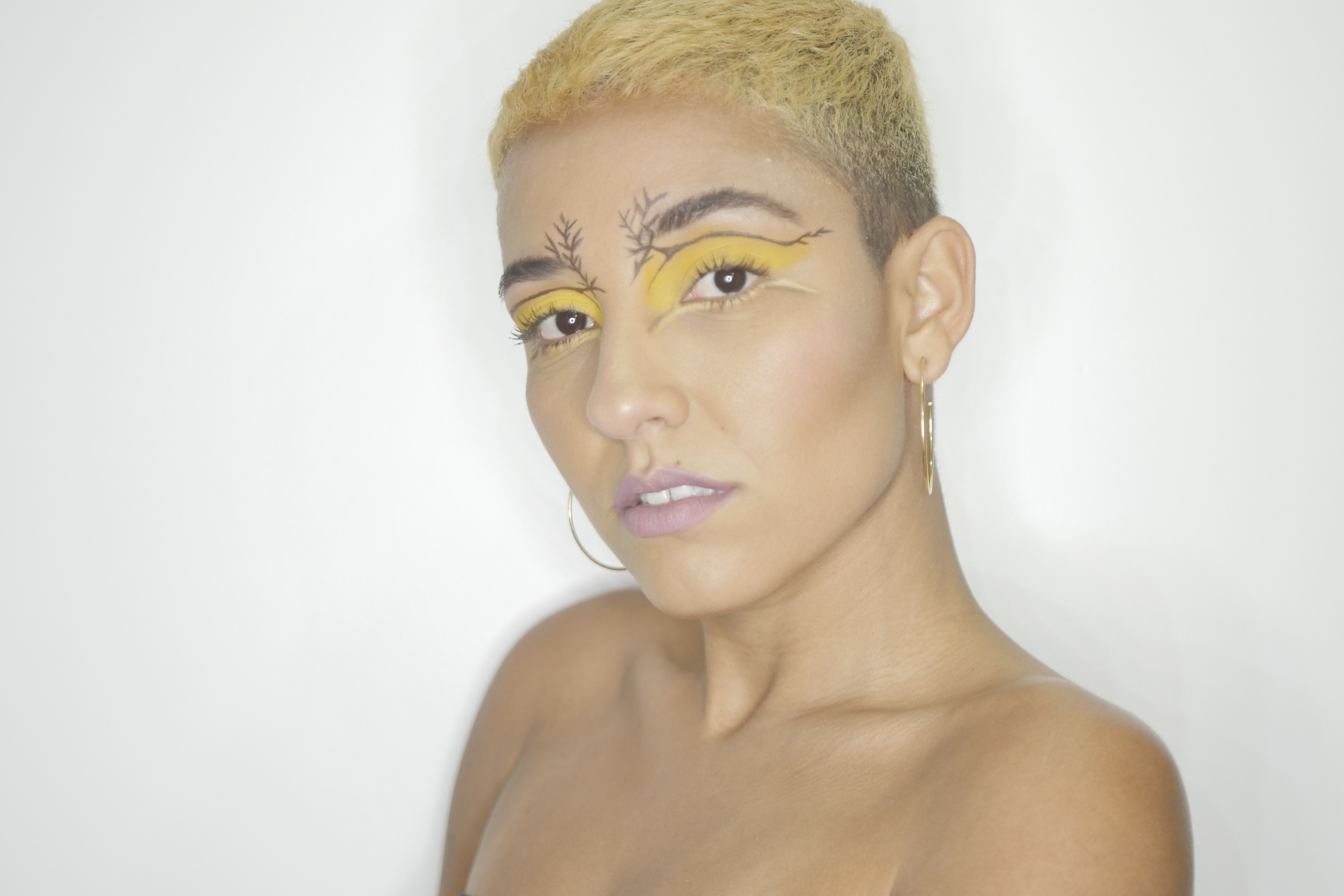 Portfólio Artístico - Signo Touro
Modelo Ingrid Freitas
Beleza assinada por mim

#popart #mua #makeupartist #makeupartistbr #maquiadora #maquiagem #maquiagemx #maquiagembrasil #beauty #beleza #universodamaquiagem #tblogs #urbandecay #kryolan #smashbox #mufe #vult #mac #guerlain #benefit #makeup #catherinehill maquiagem maquiador(a)