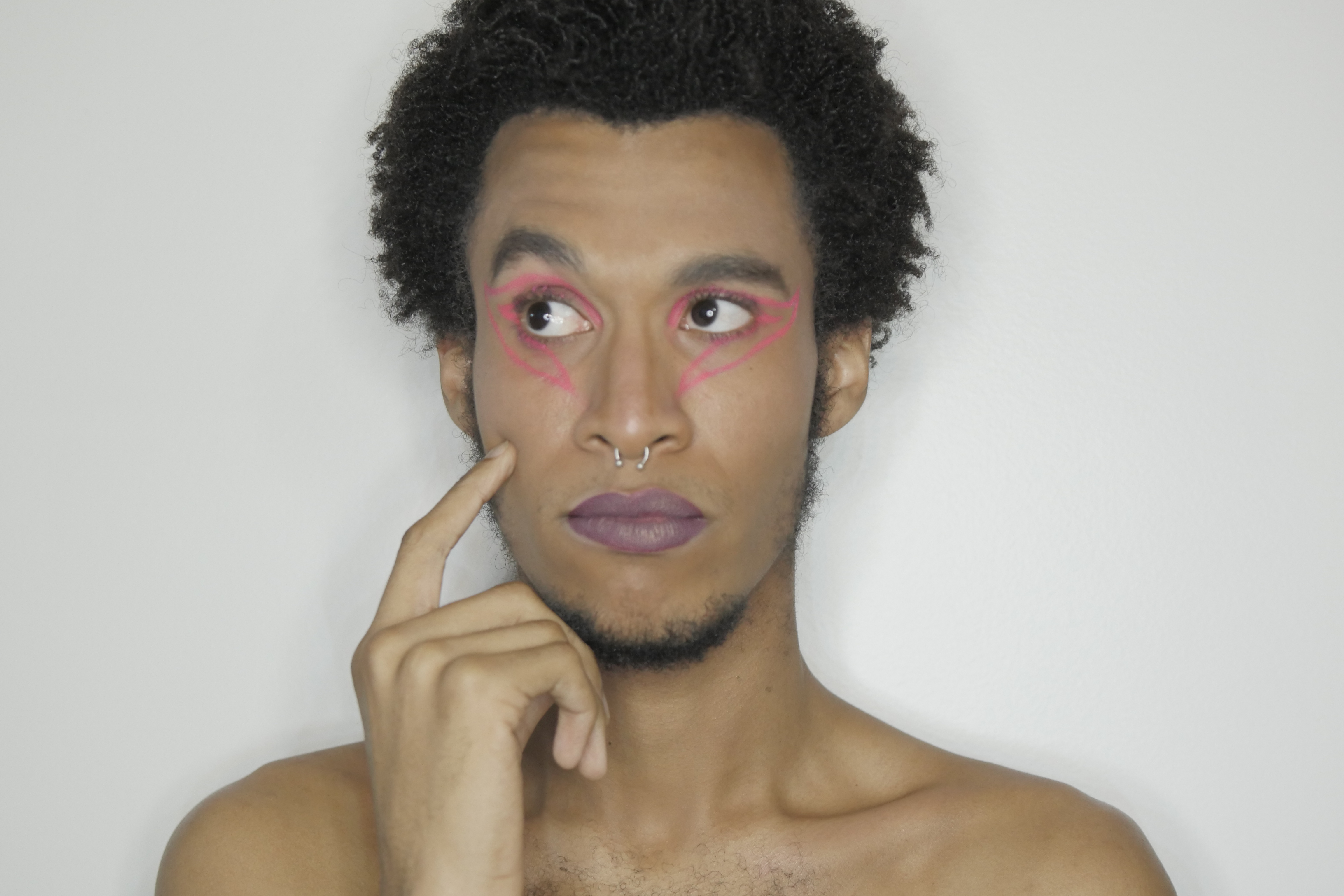 Portfólio Artístico - Signo Libra
Modelo Matheus Gonçalves
Beleza assinada por mim

#popart #mua #makeupartist #makeupartistbr #maquiadora #maquiagem #maquiagemx #maquiagembrasil #beauty #beleza #universodamaquiagem #tblogs #urbandecay #kryolan #smashbox #mufe #vult #mac #guerlain #benefit #makeup #catherinehill maquiagem maquiador(a)