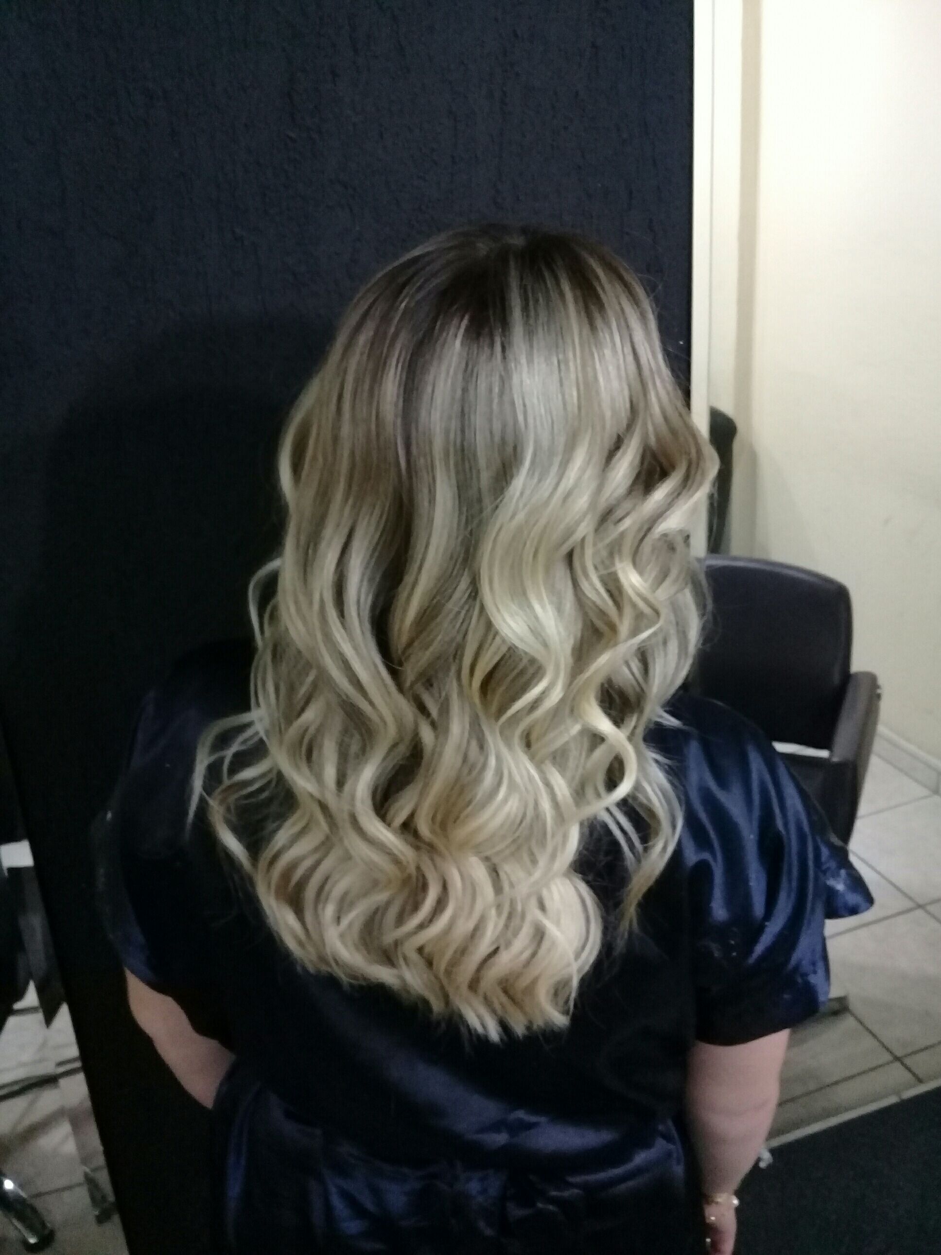 cabelo auxiliar cabeleireiro(a)