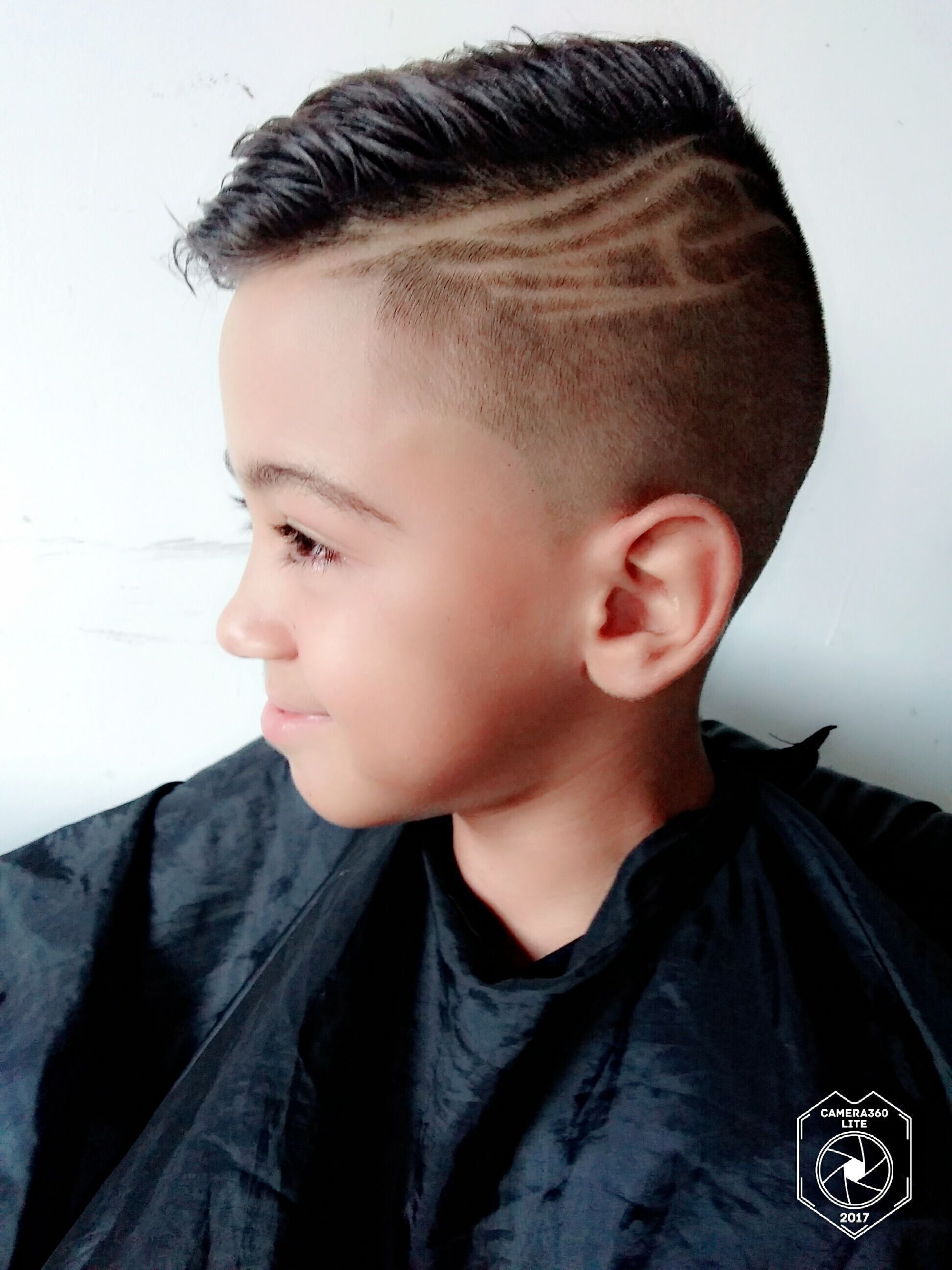 Corte infantil.. degradê cabelo auxiliar cabeleireiro(a) auxiliar cabeleireiro(a) cabeleireiro(a)