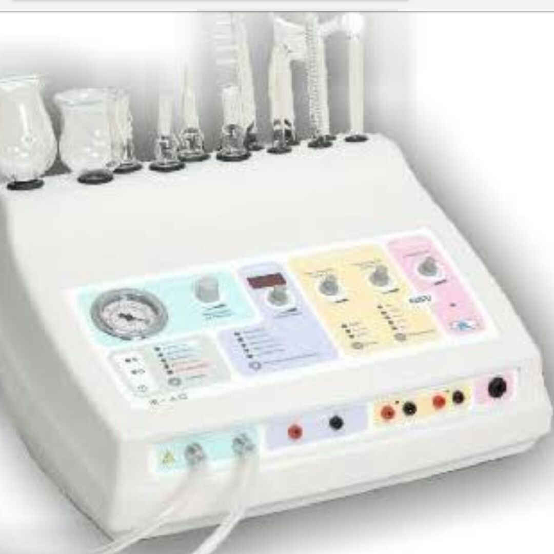 Vendo equipamento CKG5Y sem uso,na caixa com as seguintes funções de uso: Alta frequência, Desencruste, Ionização, Eletrolifting, Estimulador muscular,endermologia e peeling de Diamante.  Contém todos os opcionais incluídos na caixa!!!! Ótimo preço e condições de pagamento. estética esteticista massoterapeuta fisioterapeuta