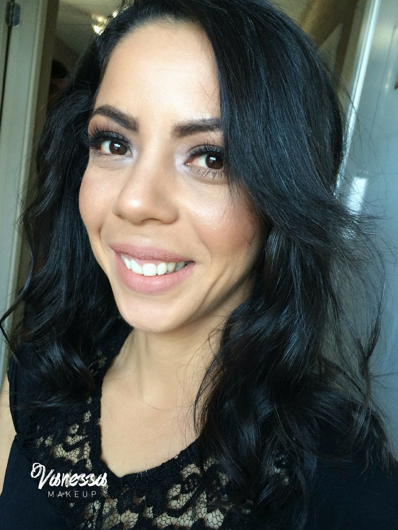 Maquiagem Elaborada e escova com babyliss. maquiagem maquiador(a)