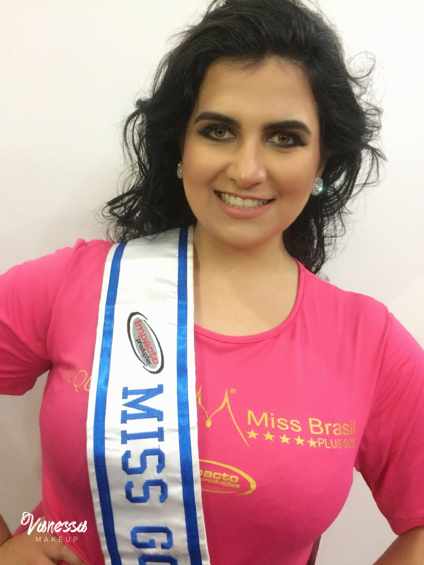 Maquiagem clássica na ( Miss - Goiás) - Miss Brasil Plus Size 2018 São José do Rio Preto. maquiagem maquiador(a)