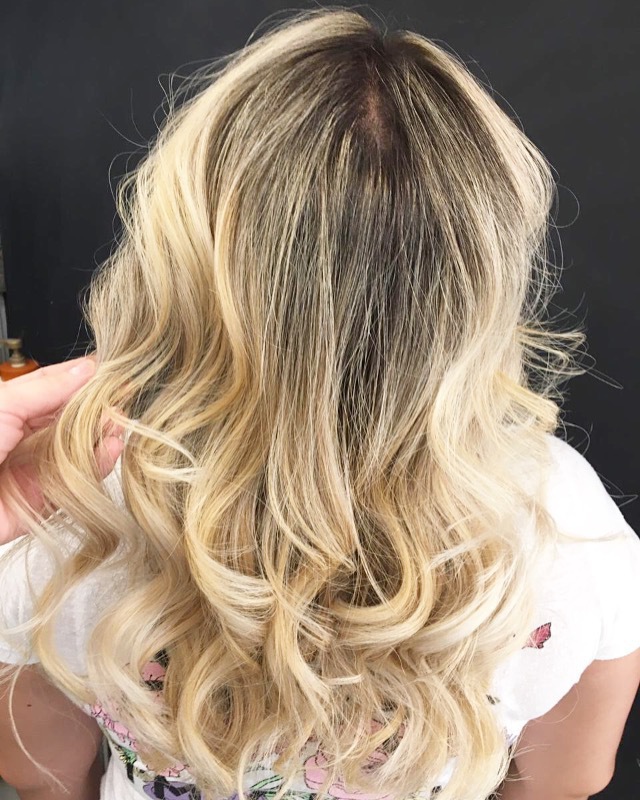 Loiro 
#ombre 
#blond #loreal #loiras cabelo cabeleireiro(a)