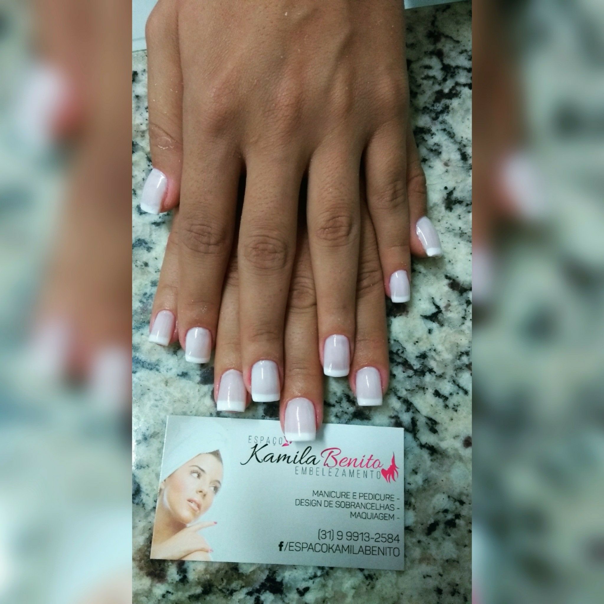 unha manicure e pedicure designer de sobrancelhas maquiador(a)