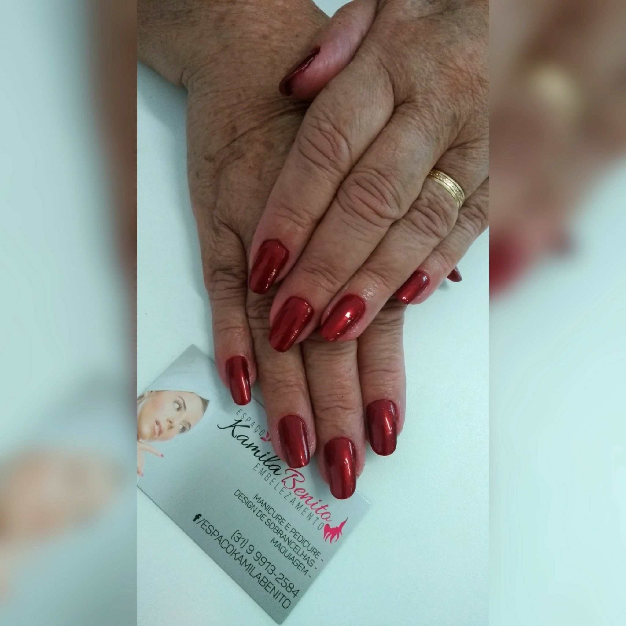 unha manicure e pedicure designer de sobrancelhas maquiador(a)