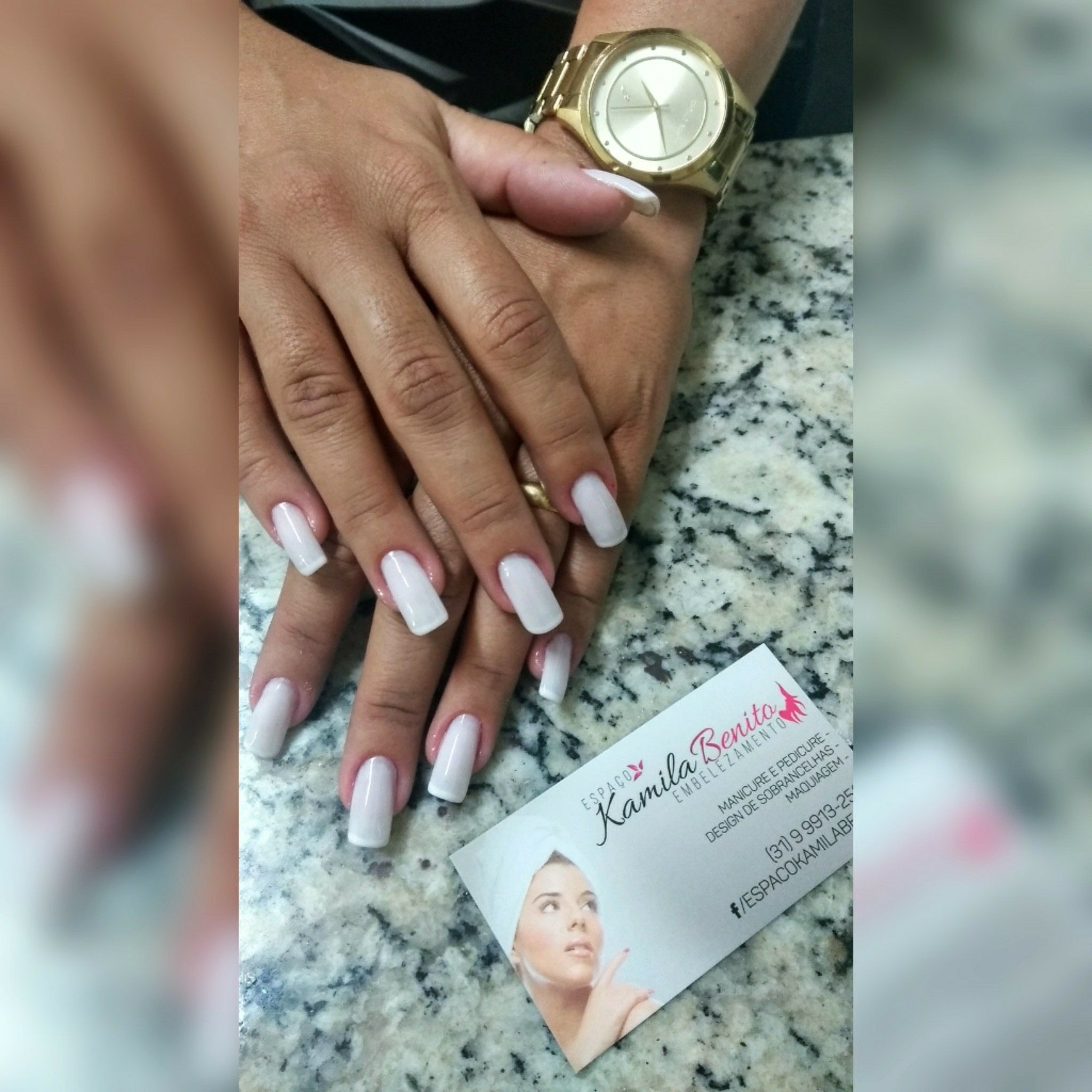 unha manicure e pedicure designer de sobrancelhas maquiador(a)