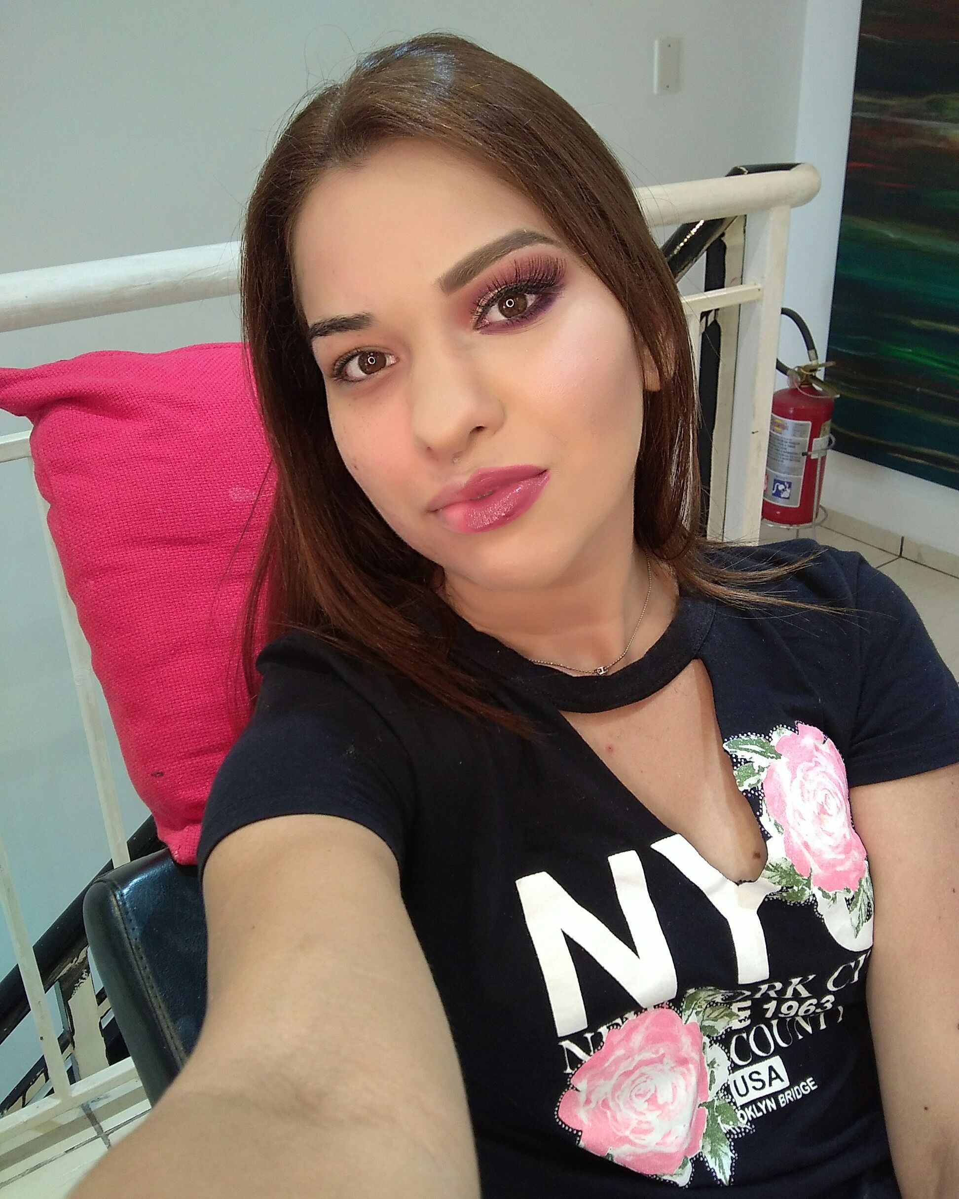 maquiagem cabeleireiro(a) outros estudante auxiliar administrativo assistente esteticista