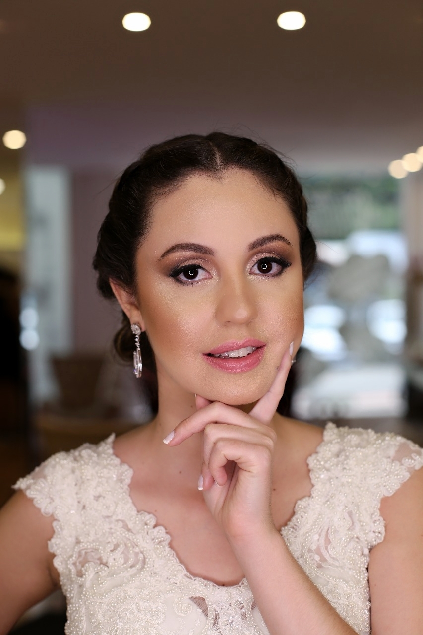 Maquiagem Noiva #bride #makeup #maquiagem #noiva #casamento  maquiagem maquiador(a) designer de sobrancelhas micropigmentador(a)
