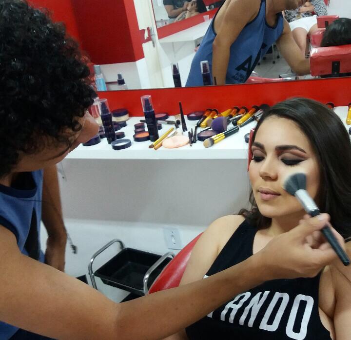 maquiagem maquiador(a)