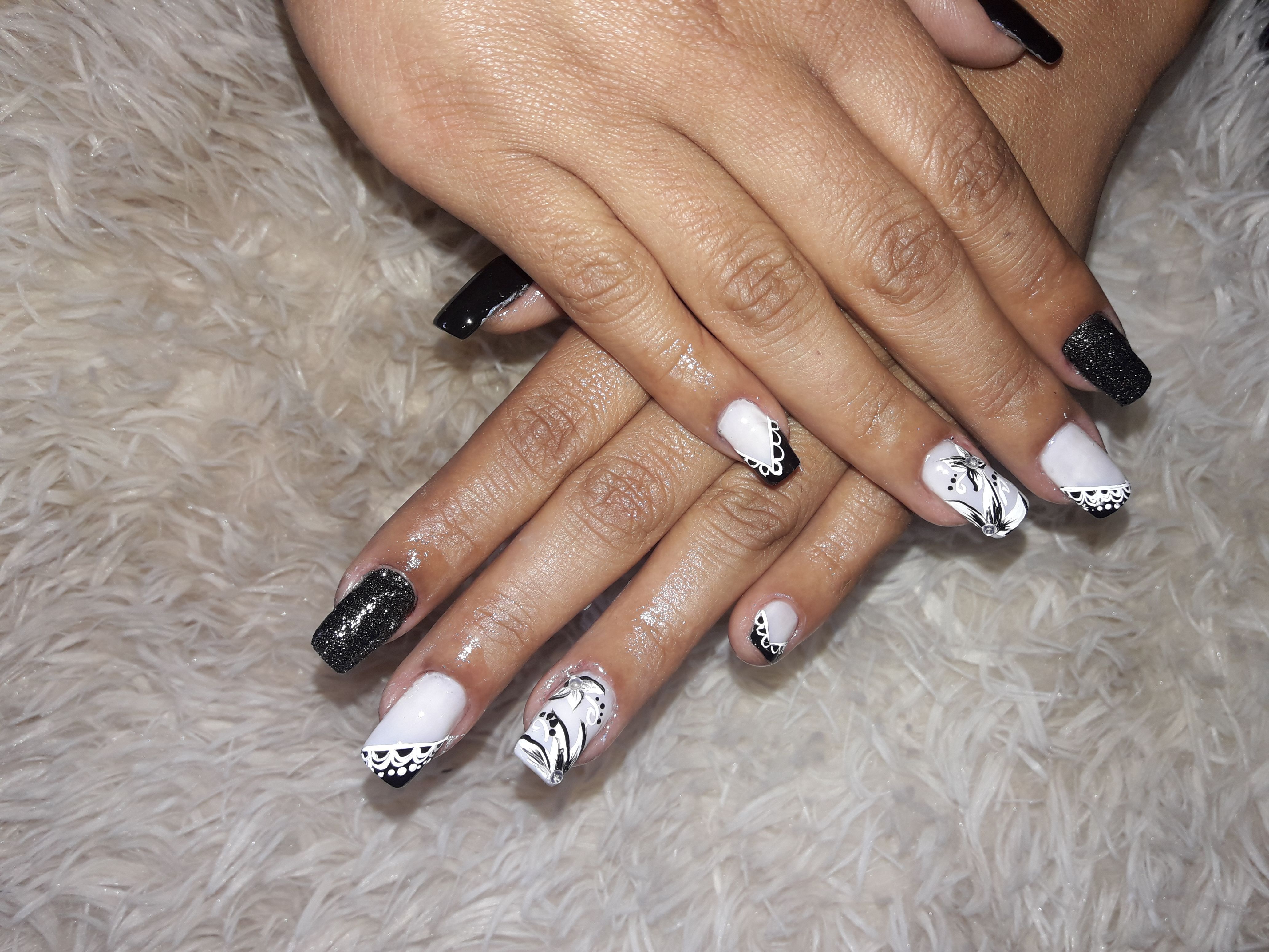 Unha natural com banho de gel . unha manicure e pedicure