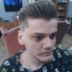 New Pompadour com laterais mais baixas.
