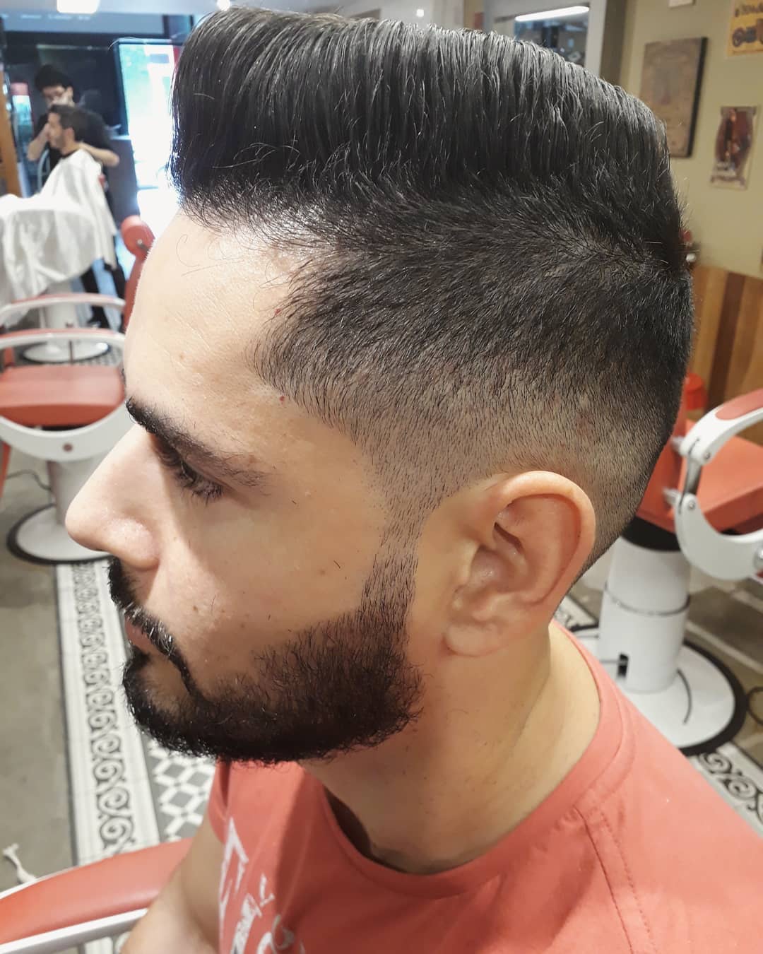 Sidepart mid fade cabelo barbeiro(a)