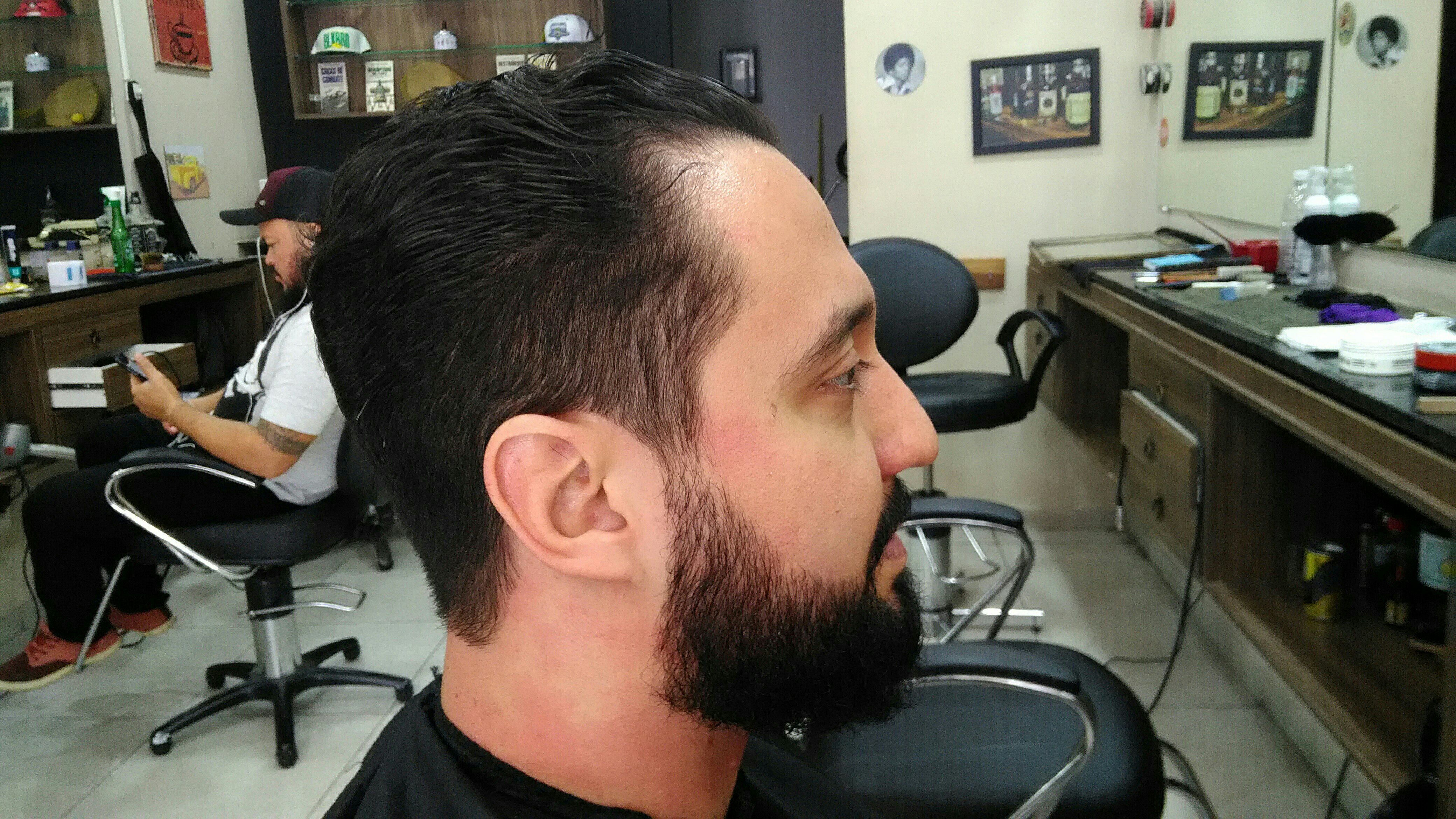 Corte Degrade na um , e barba modelada by MaxxBarber76 cabelo barbeiro(a) barbeiro(a) barbeiro(a) barbeiro(a)
