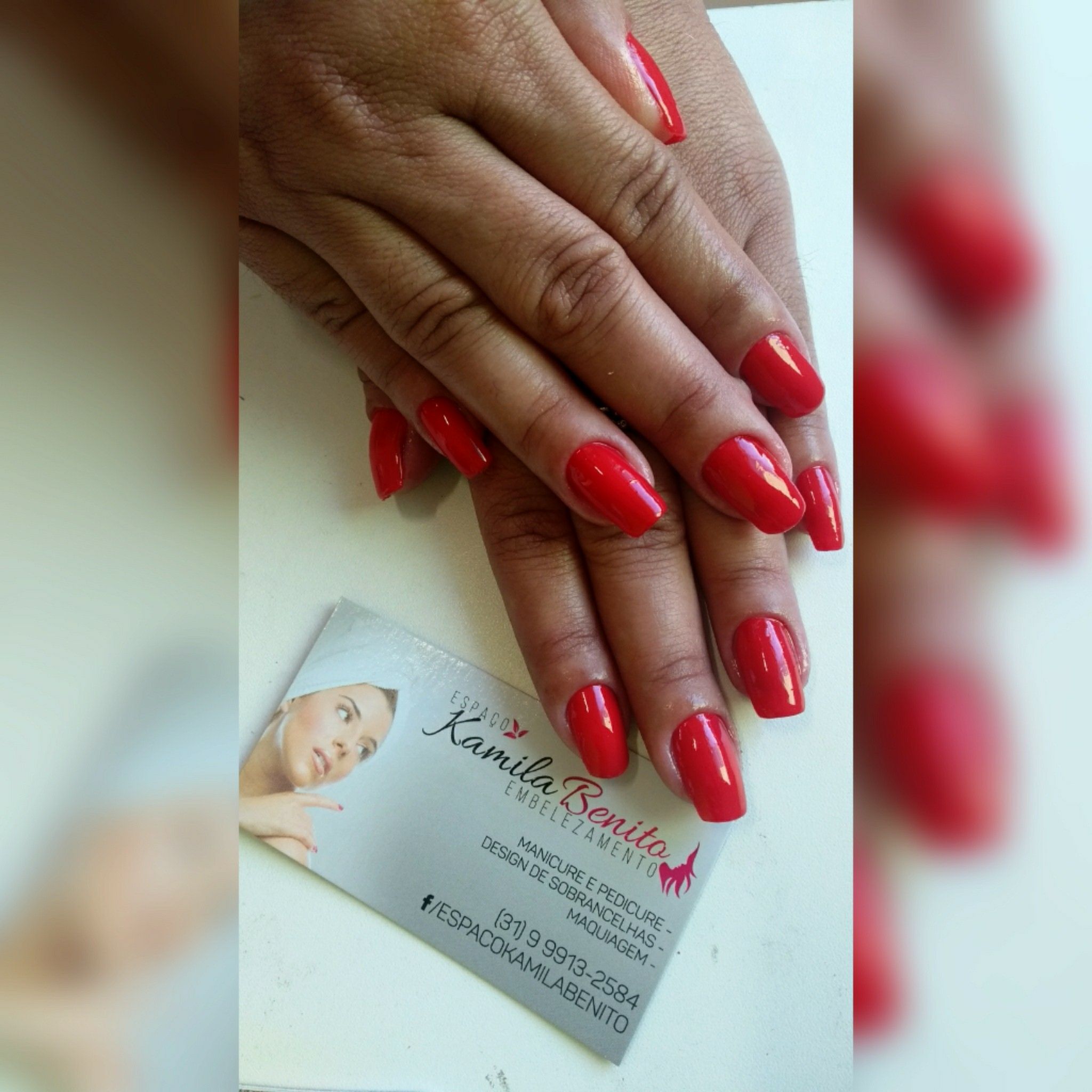 unha manicure e pedicure designer de sobrancelhas maquiador(a)