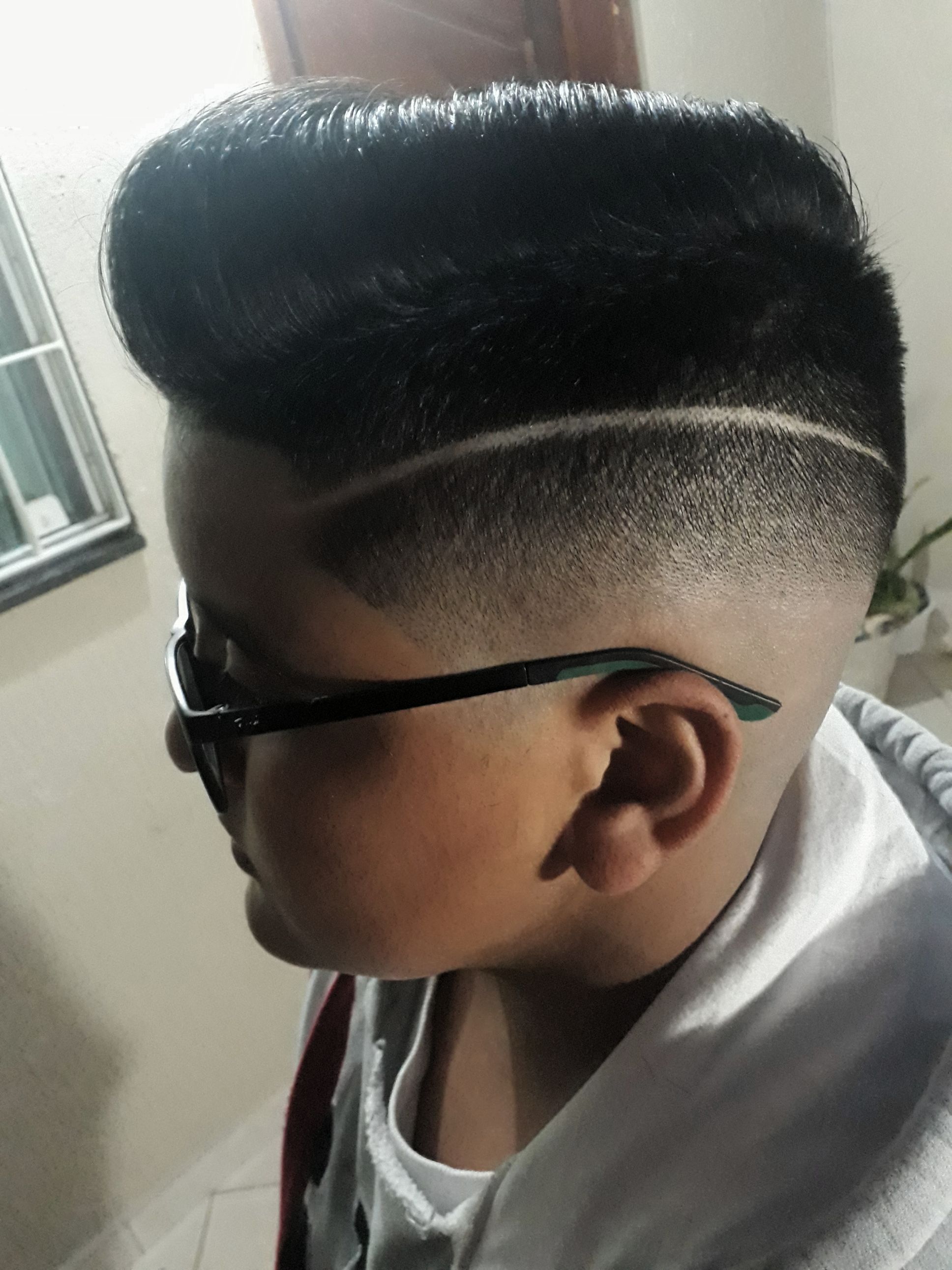 Razor fade barbeiro(a)
