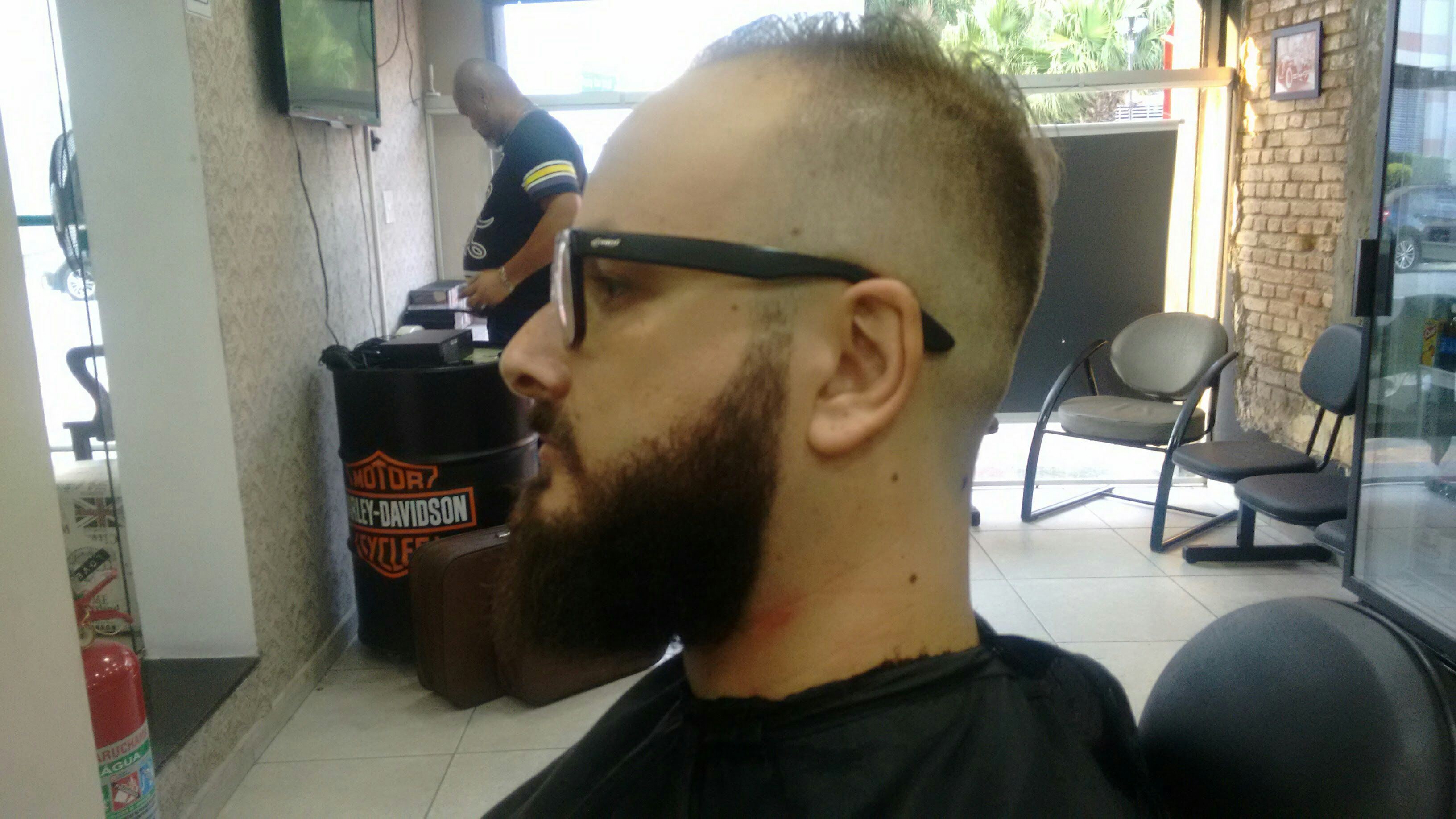 Cabelo degrade navalha & barba desenhada e modelada lenhador

     🇧🇷by @maxxbarber76 Instagram🇧🇷 barbeiro(a) barbeiro(a) barbeiro(a) barbeiro(a)