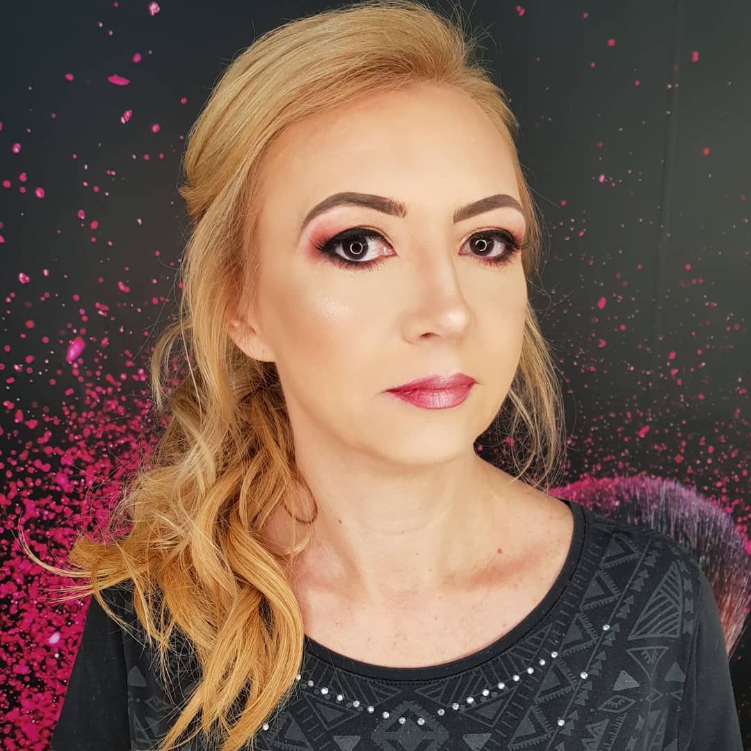 maquiagem em tons de rosados... me sigam no Instagram @wandbeauty maquiagem cabeleireiro(a) maquiador(a)