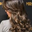 Depois 
Correção de cor. Mechas infertidas
