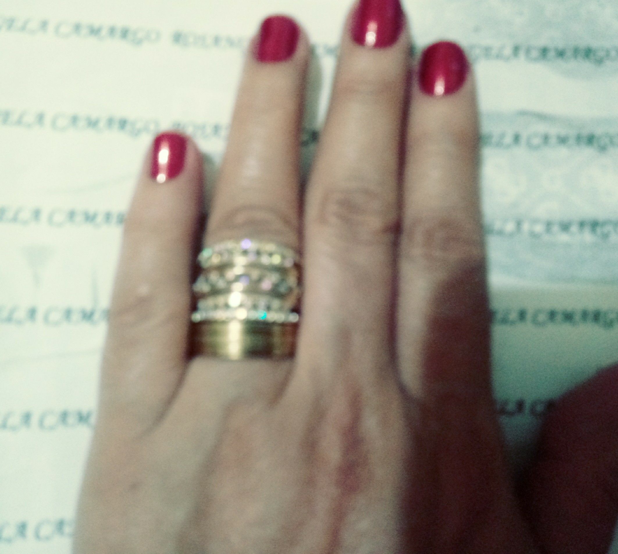 cabeleireiro(a) maquiador(a) manicure e pedicure designer de sobrancelhas escovista