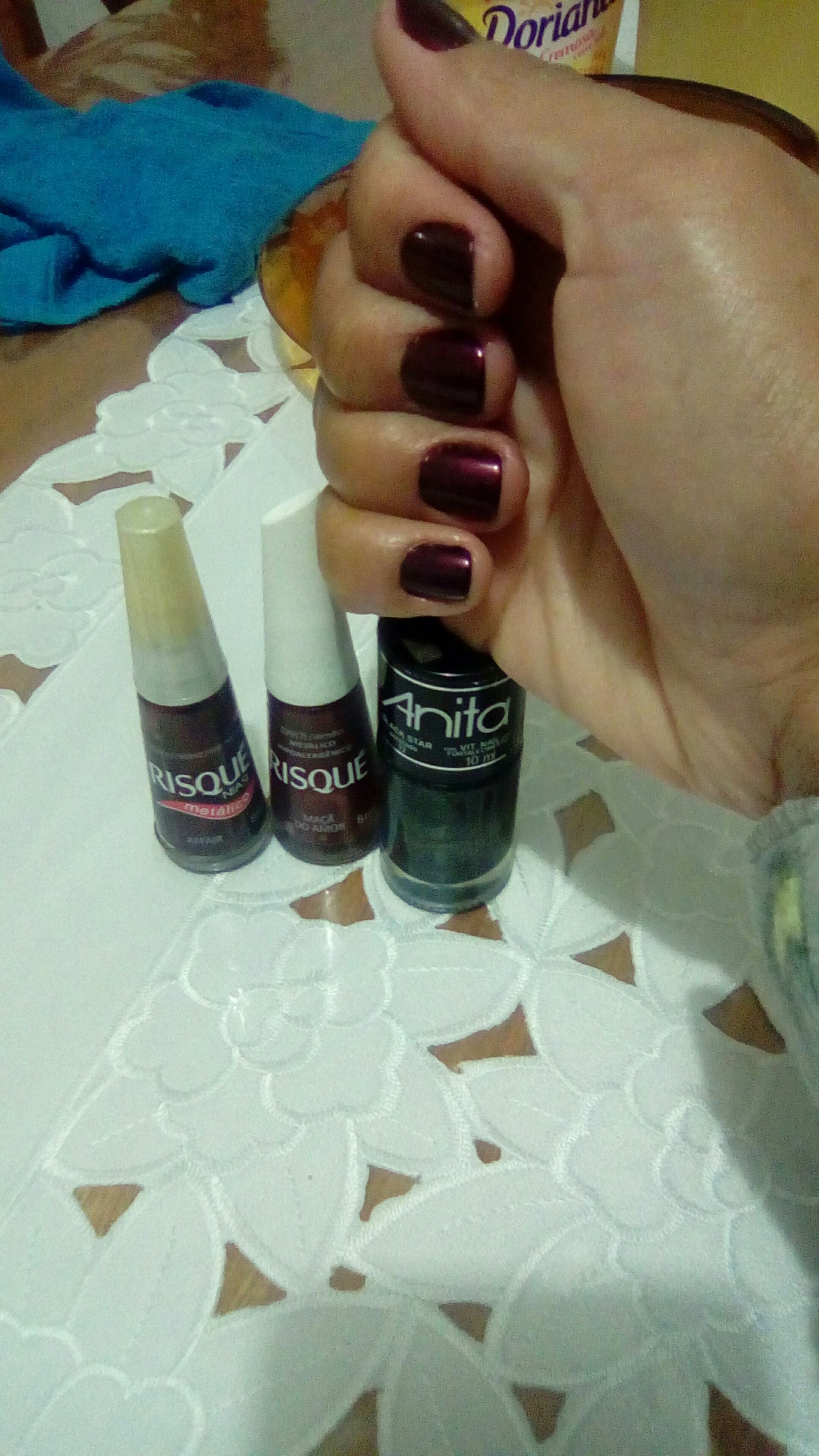 manicure e pedicure depilador(a) designer de sobrancelhas barbeiro(a) cabeleireiro(a) recepcionista