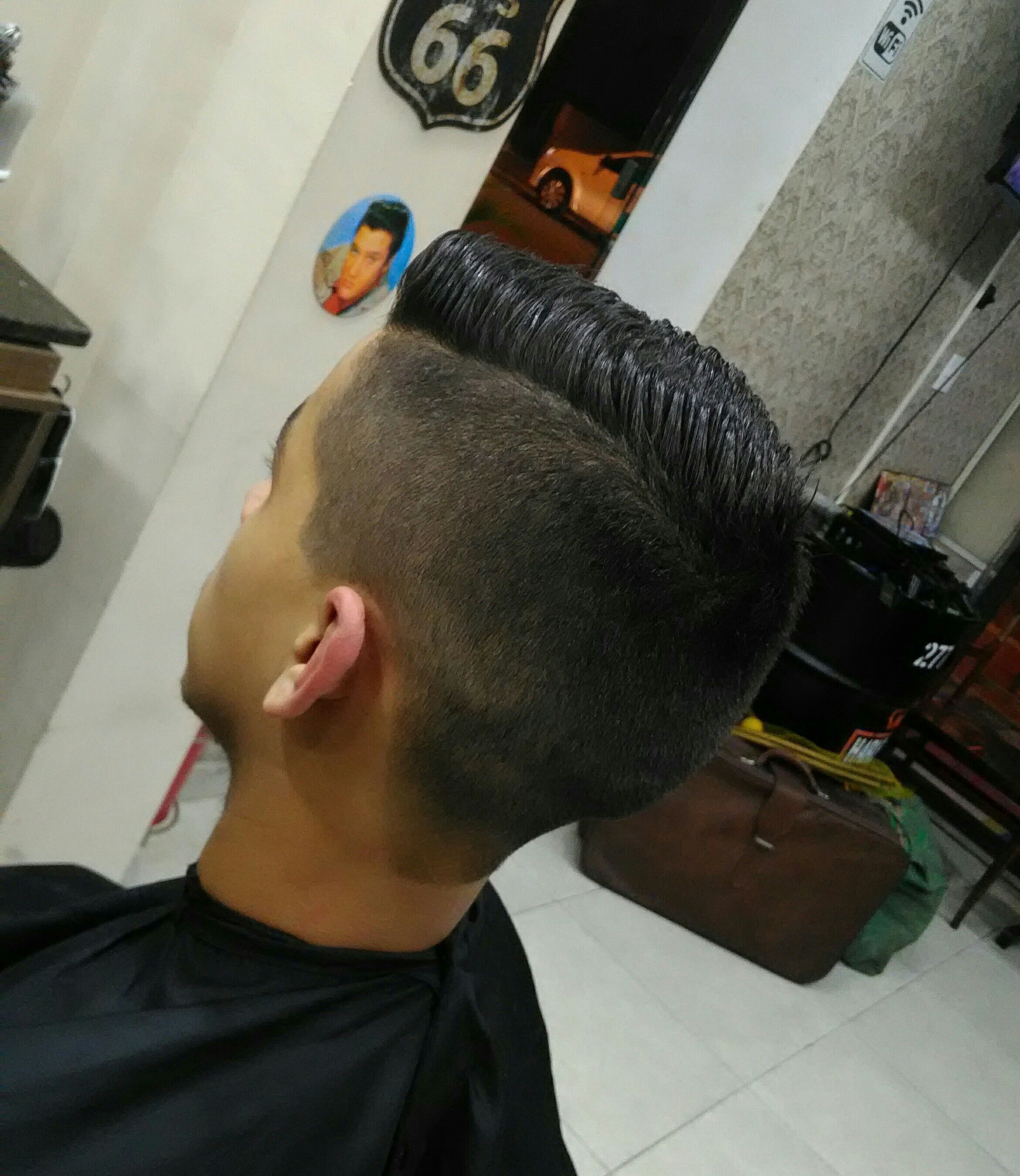 By Maxx Barber
🇧🇷@maxxbarber76🇧🇷 cabelo barbeiro(a) barbeiro(a) barbeiro(a) barbeiro(a)