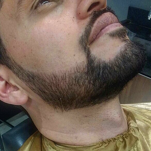 Foto Barba desenhada cabeleireiro a LUIZ FELIPE LISBOA CBeauty