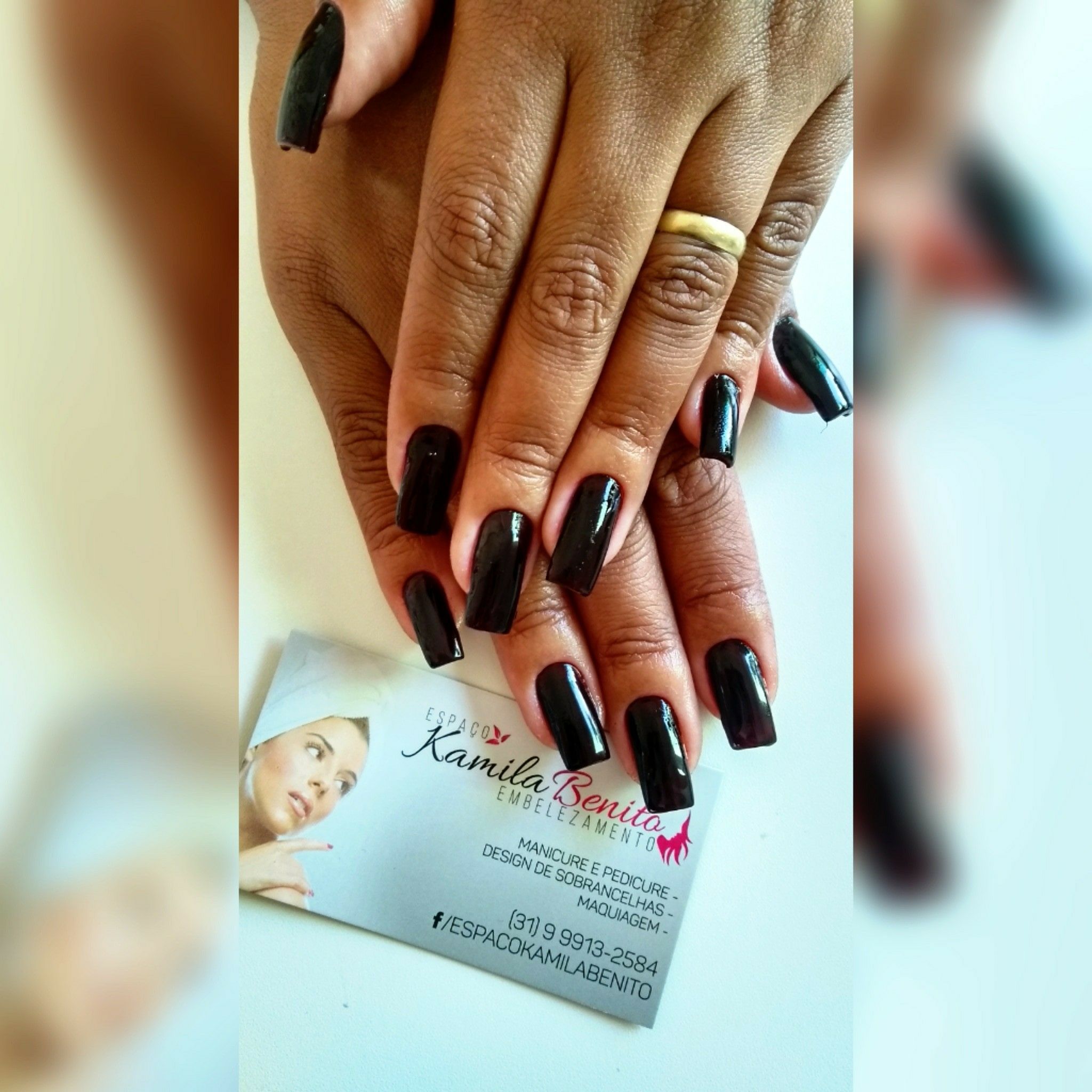 unha manicure e pedicure designer de sobrancelhas maquiador(a)